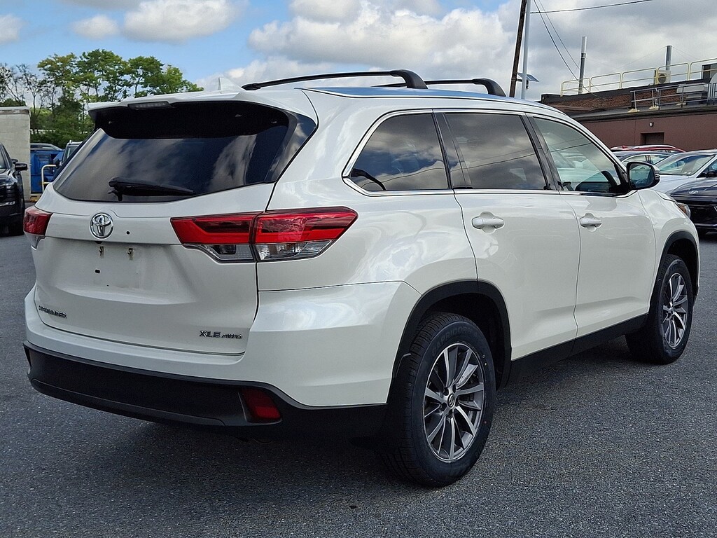 Used 2019 Toyota Highlander XLE SUV