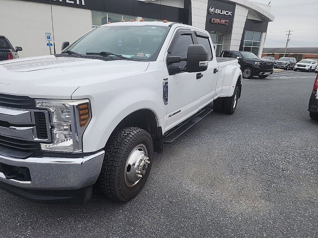 Used 2019 Ford Super Duty F-350 DRW XL Truck Crew Cab