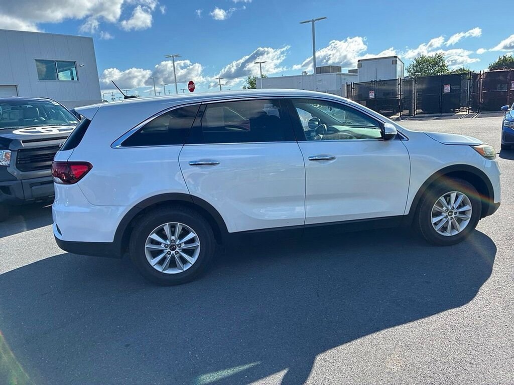 Used 2020 Kia Sorento LX SUV