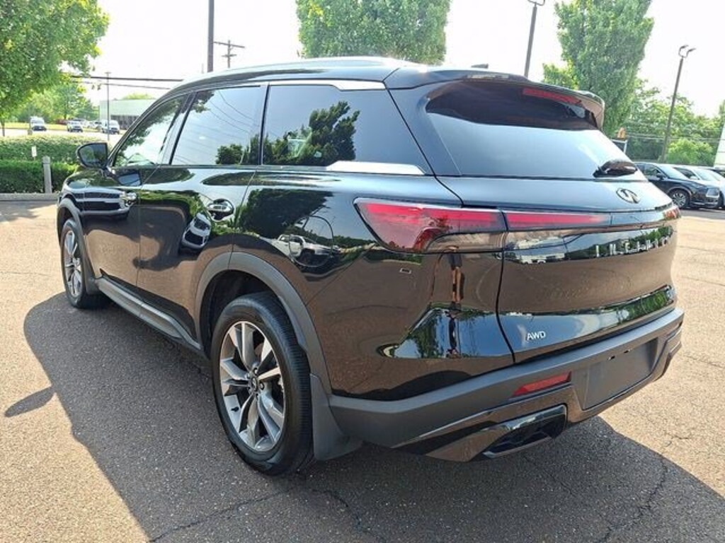Certified 2025 INFINITI QX60 LUXE SUV