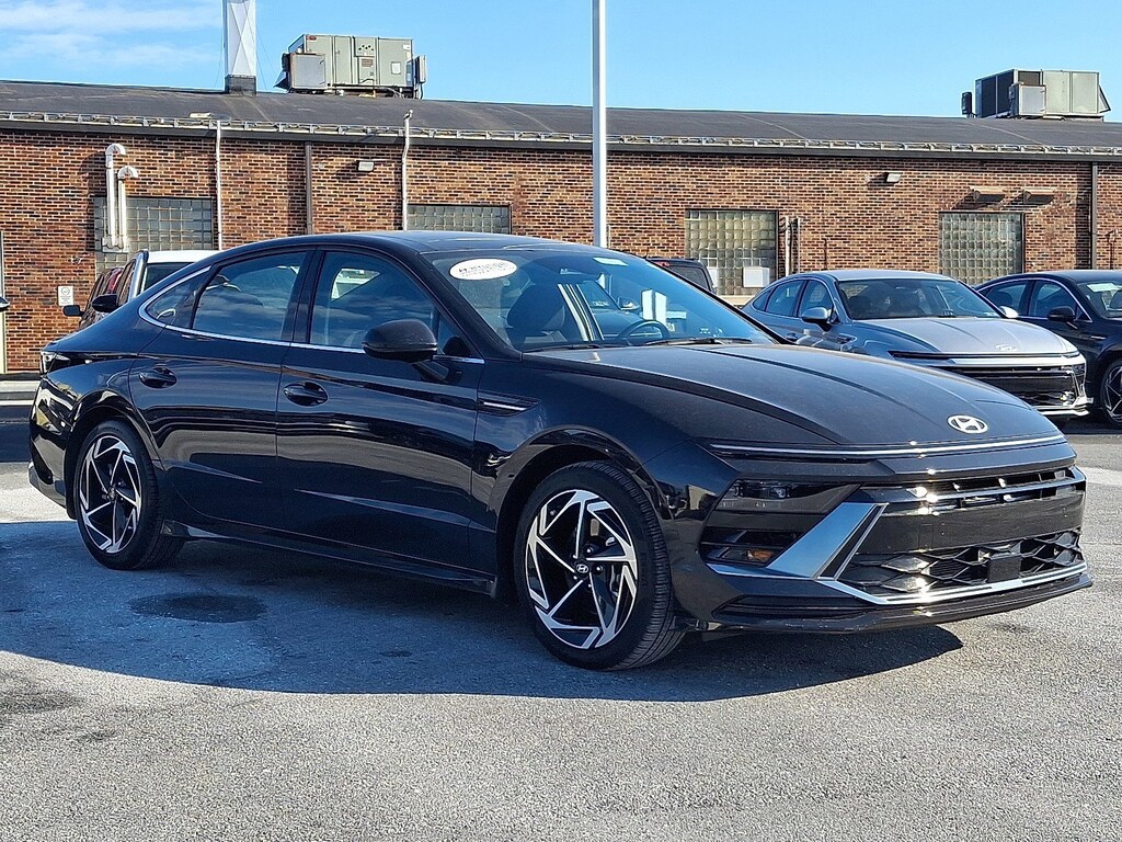 Used 2025 Hyundai Sonata SEL Convenience Sedan