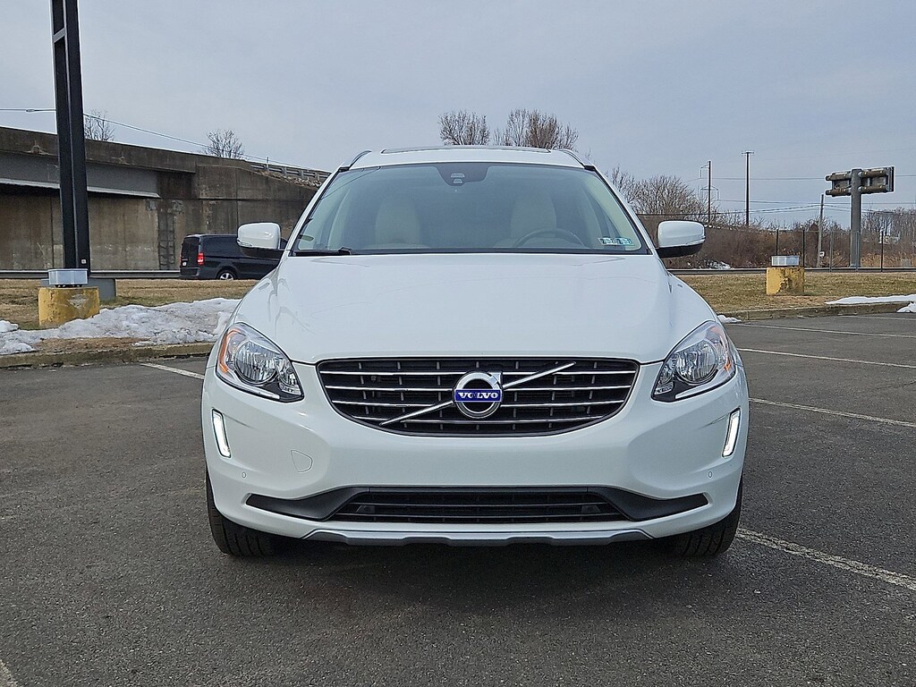 Used 2016 Volvo XC60 T6 Drive-E SUV
