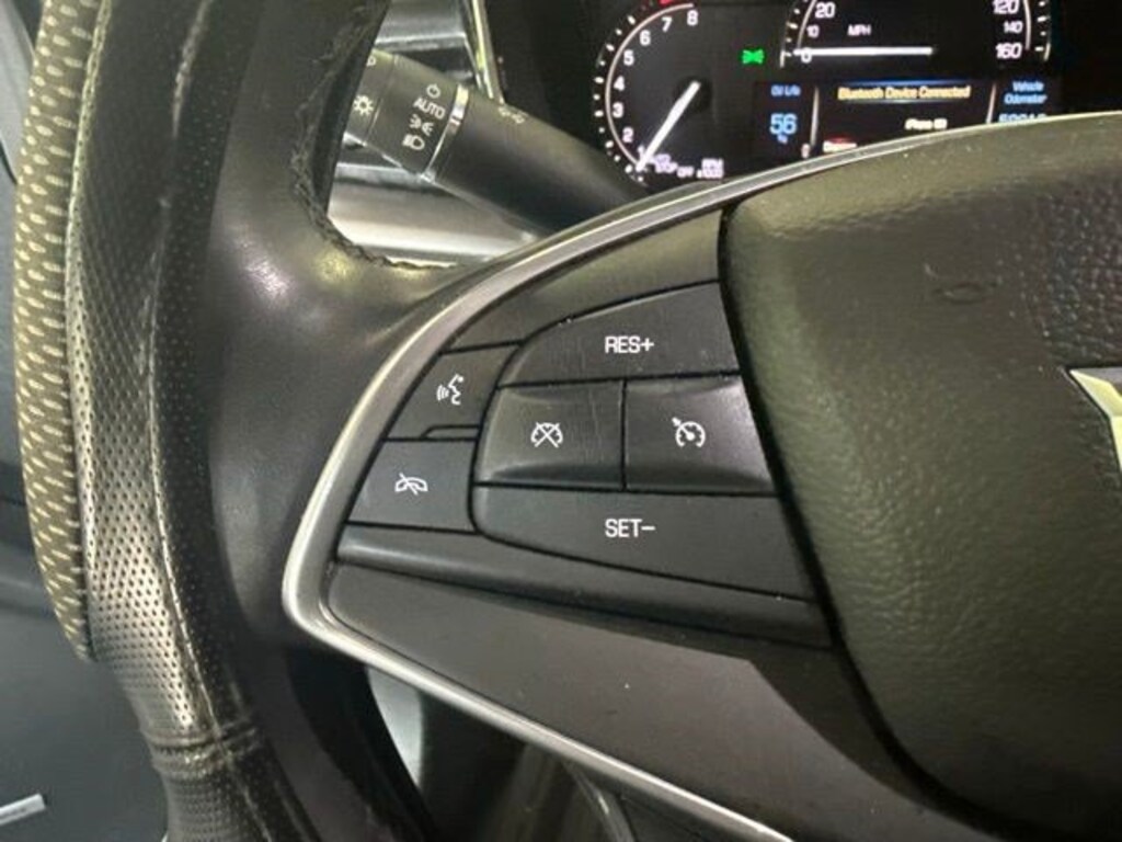 Used 2017 Cadillac XT5 Luxury AWD SUV