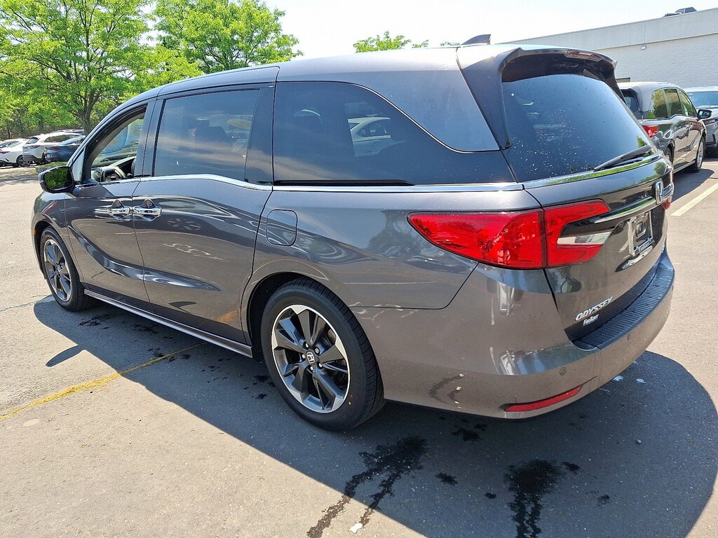 Certified 2023 Honda Odyssey Elite Van