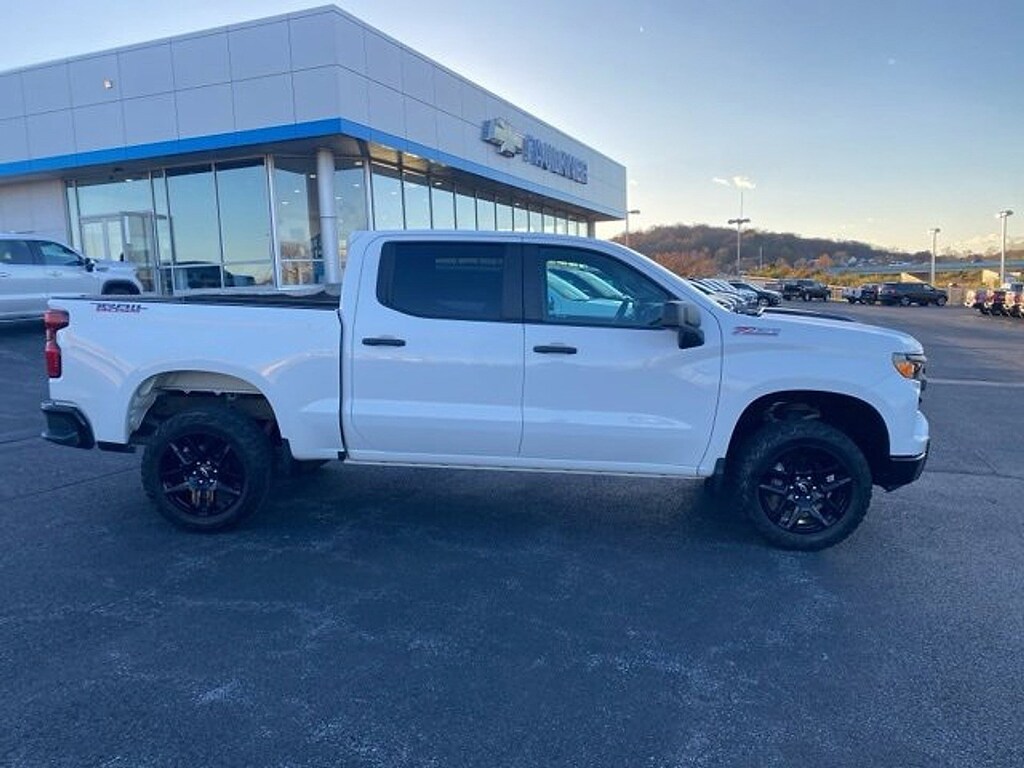 Used 2022 Chevrolet Silverado 1500 Custom Trail Boss Truck Crew Cab