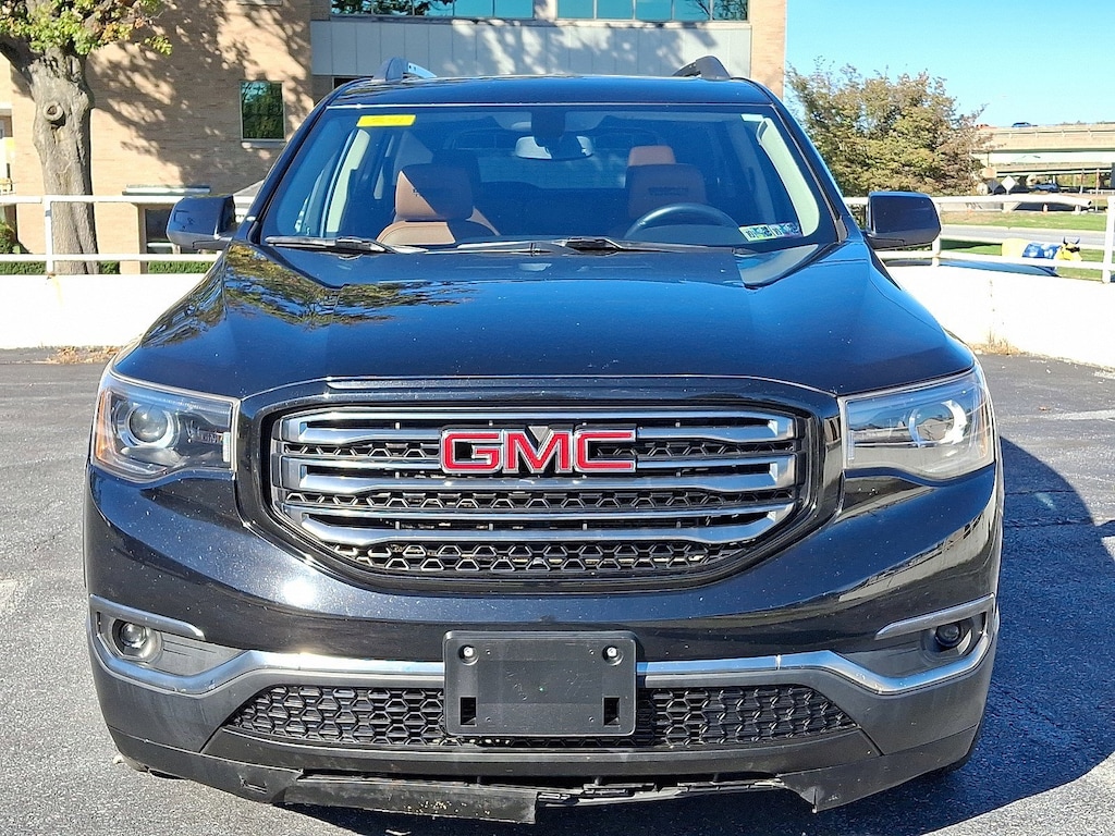 Used 2017 GMC Acadia SLT SUV