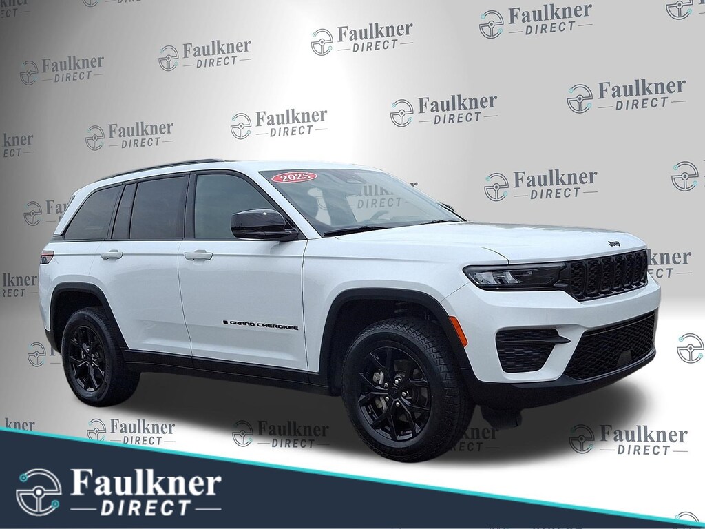 Used 2025 Jeep Grand Cherokee Altitude SUV