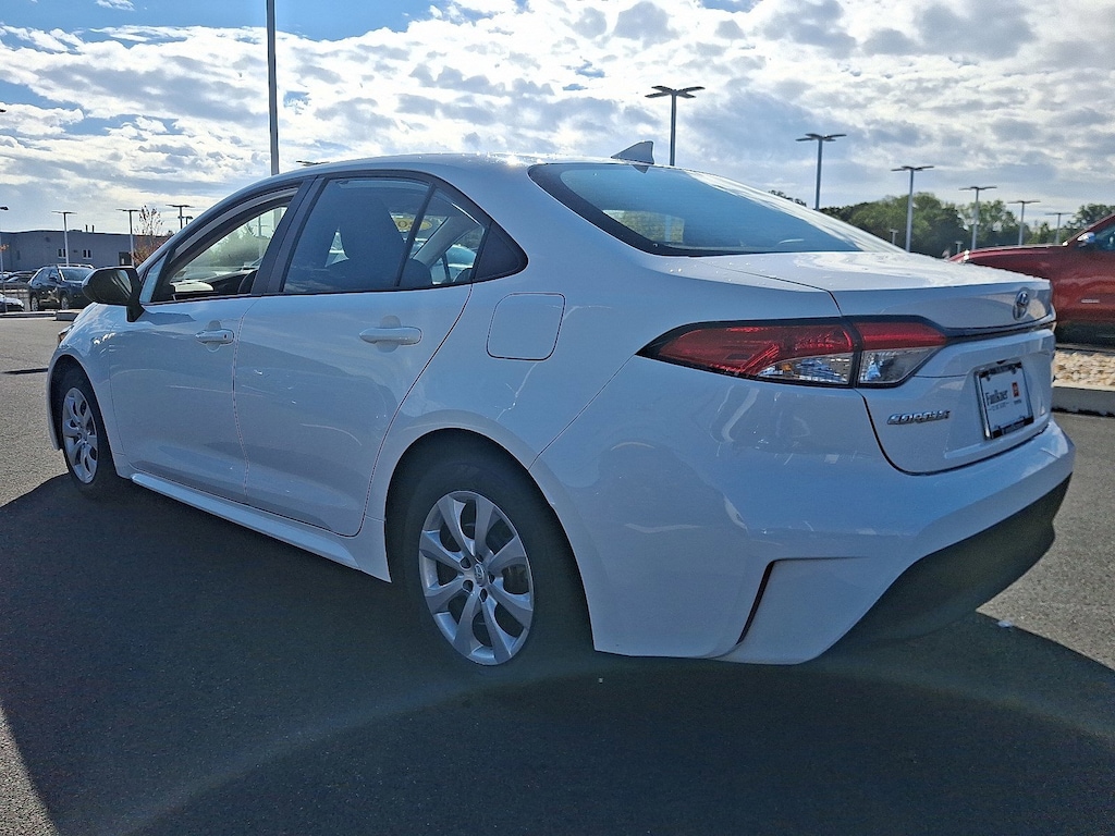 Certified 2024 Toyota Corolla LE Sedan