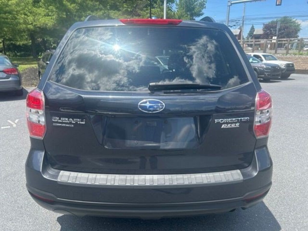Used 2015 Subaru Forester 2.5i Premium SUV