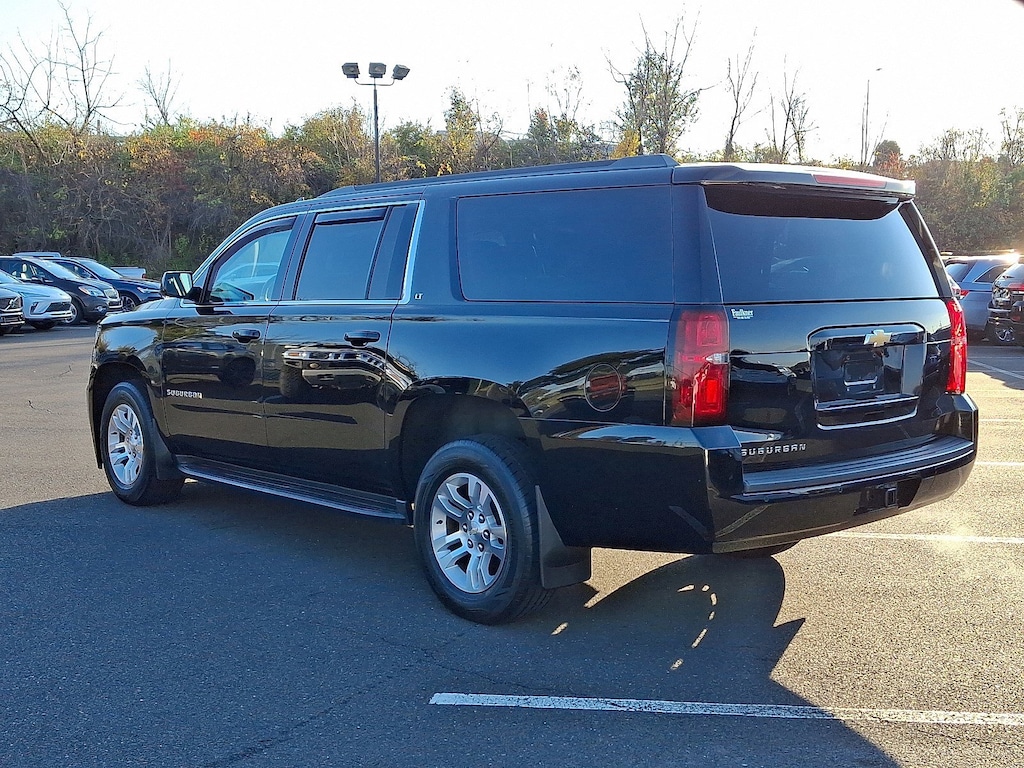 Used 2018 Chevrolet Suburban LT SUV