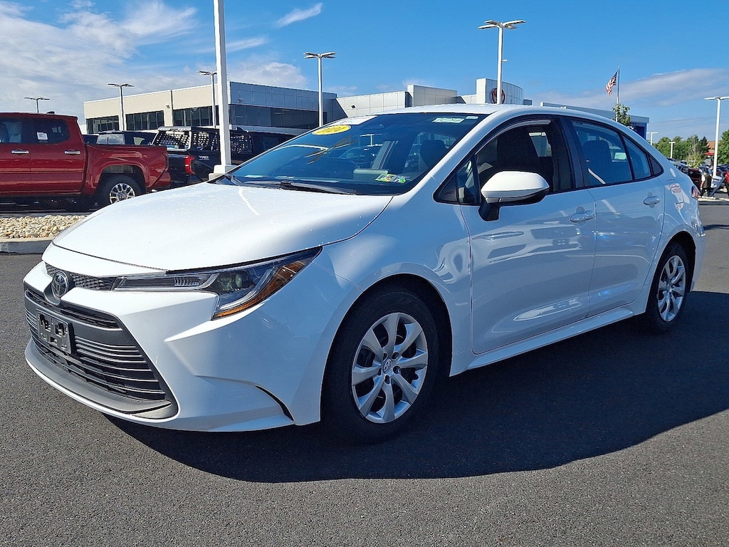 Certified 2024 Toyota Corolla LE Sedan
