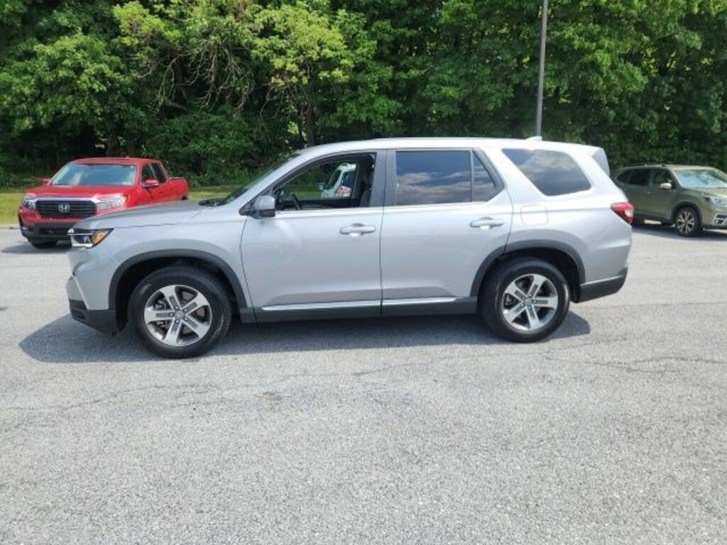 Certified 2025 Honda Pilot EX-L SUV