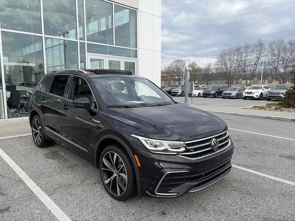 Certified 2024 Volkswagen Tiguan SEL R-Line SUV