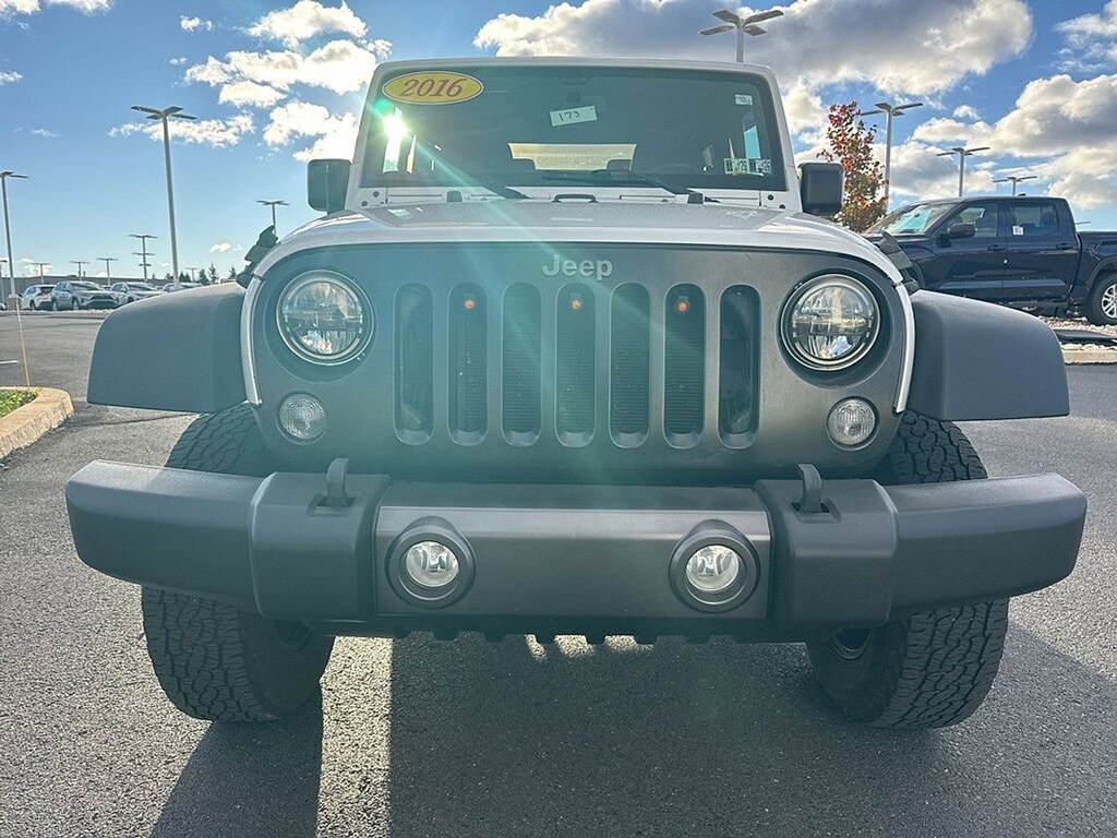 Used 2016 Jeep Wrangler Black Bear SUV