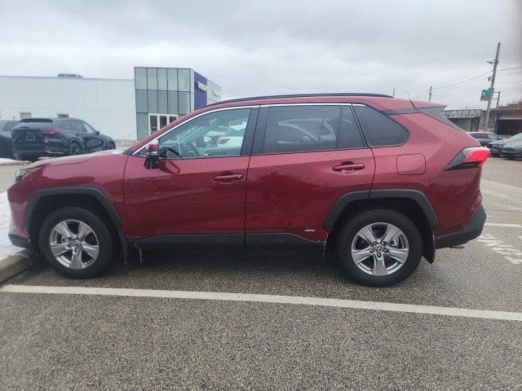 Used 2024 Toyota RAV4 Hybrid XLE SUV