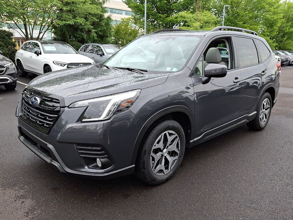 Used 2023 Subaru Forester Premium SUV