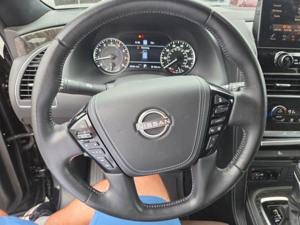 Used 2023 Nissan Armada Platinum SUV
