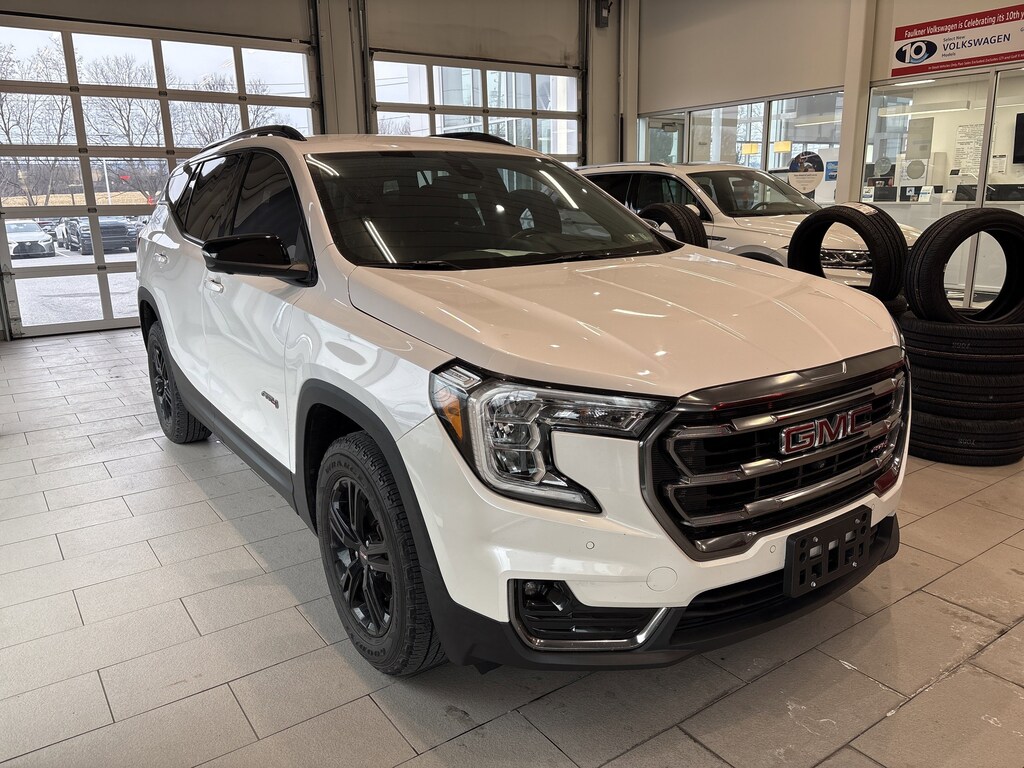 Used 2022 GMC Terrain AT4 SUV