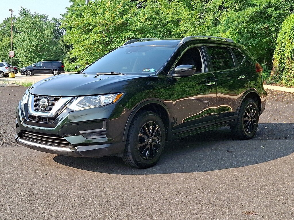 Used 2020 Nissan Rogue SV SUV