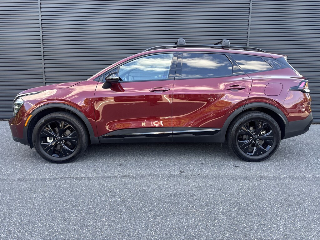 Used 2025 Kia Sportage X-Line SUV