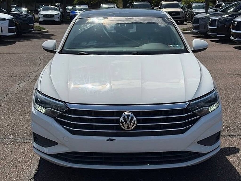 Used 2019 Volkswagen Jetta SE Sedan