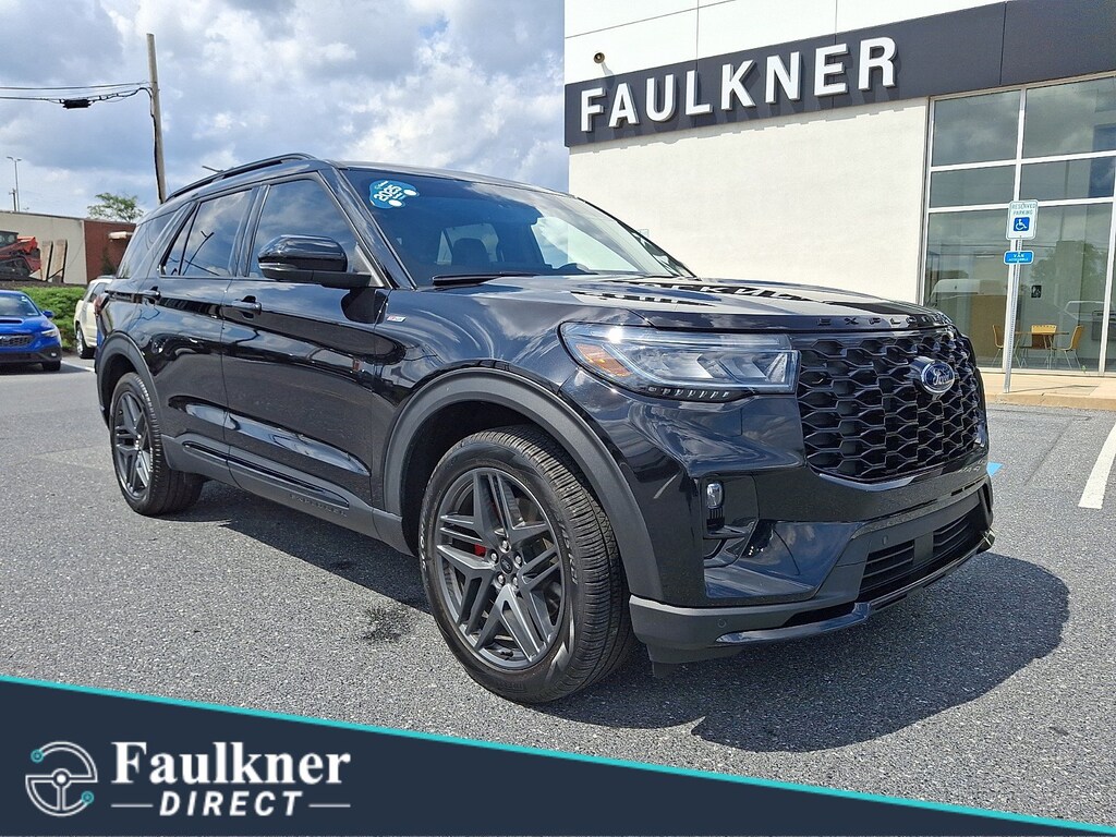 Used 2025 Ford Explorer ST-Line SUV
