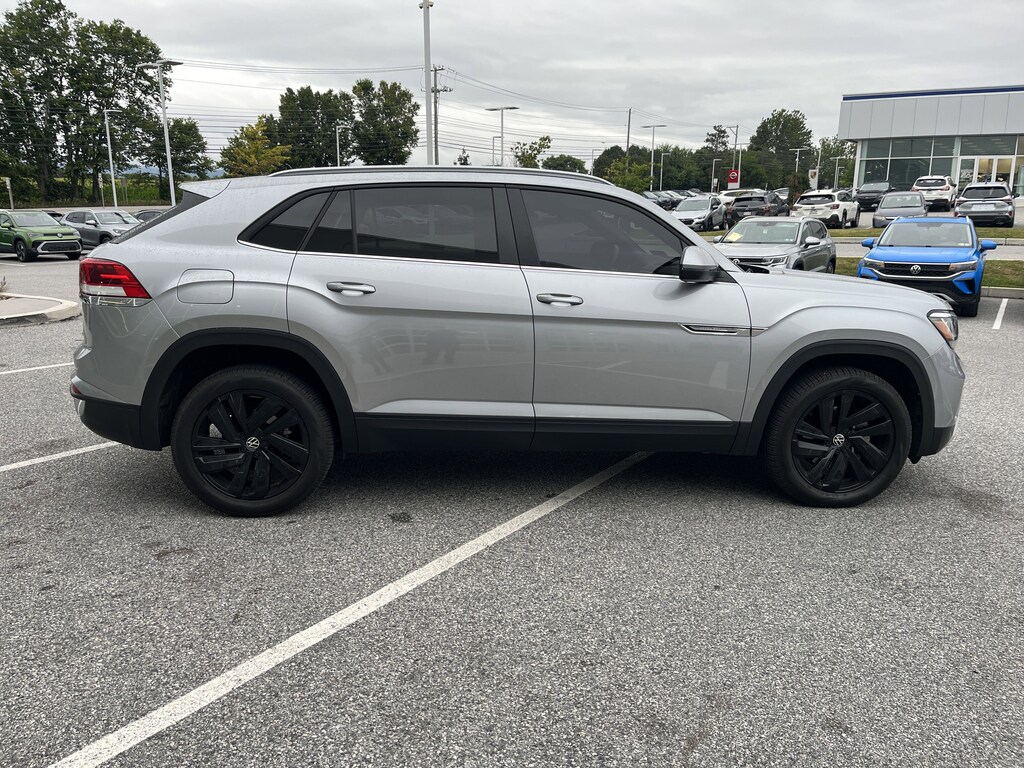 Certified 2022 Volkswagen Atlas Cross Sport 3.6L V6 SE w/Technology SUV