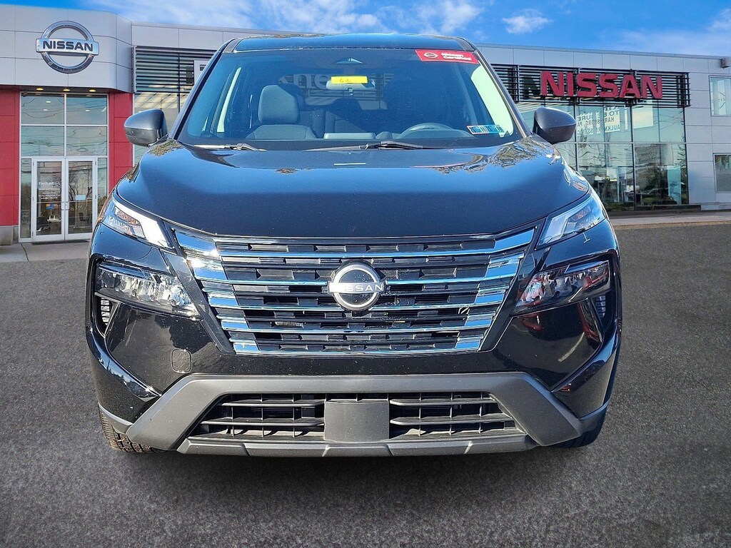 Used 2024 Nissan Rogue S SUV