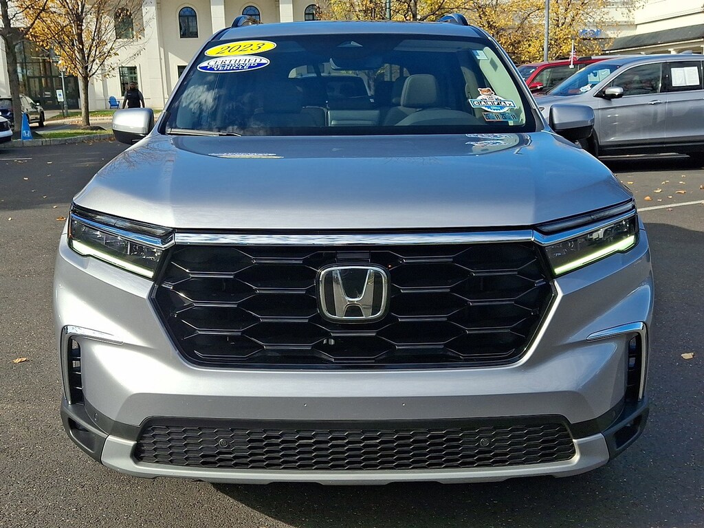 Certified 2023 Honda Pilot Touring SUV