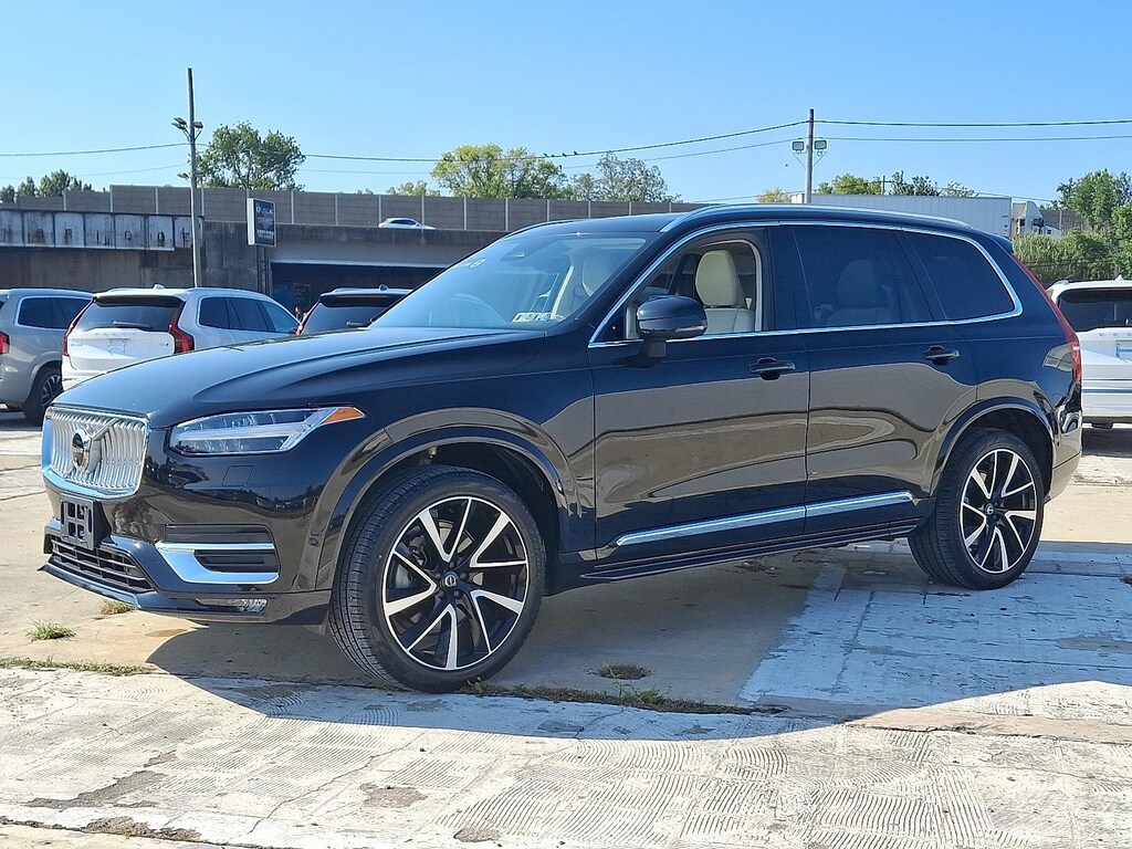 Certified 2024 Volvo XC90 Plus Bright Theme SUV