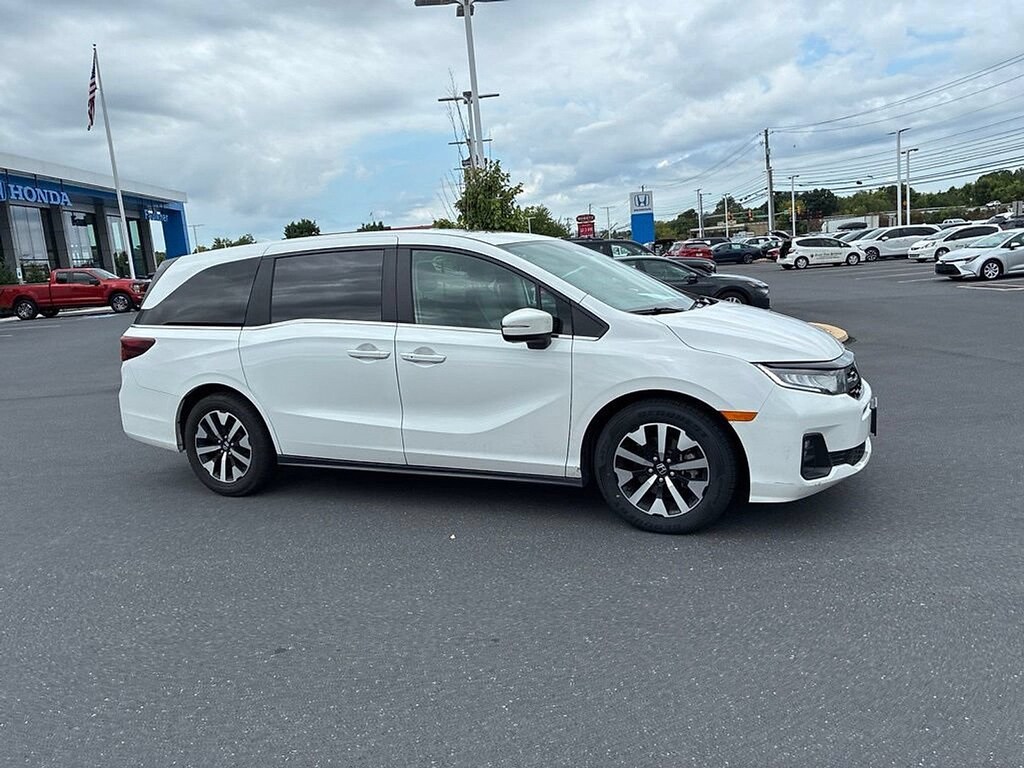 Used 2025 Honda Odyssey EX-L Van