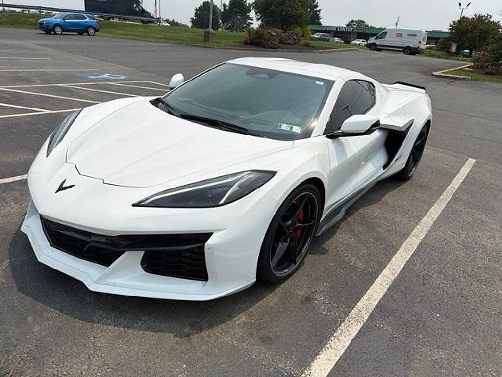 Certified 2025 Chevrolet Corvette 3LZ Coupe