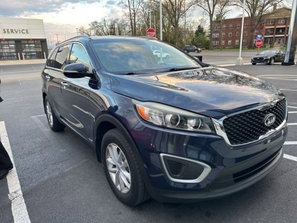 Used 2018 Kia Sorento LX SUV