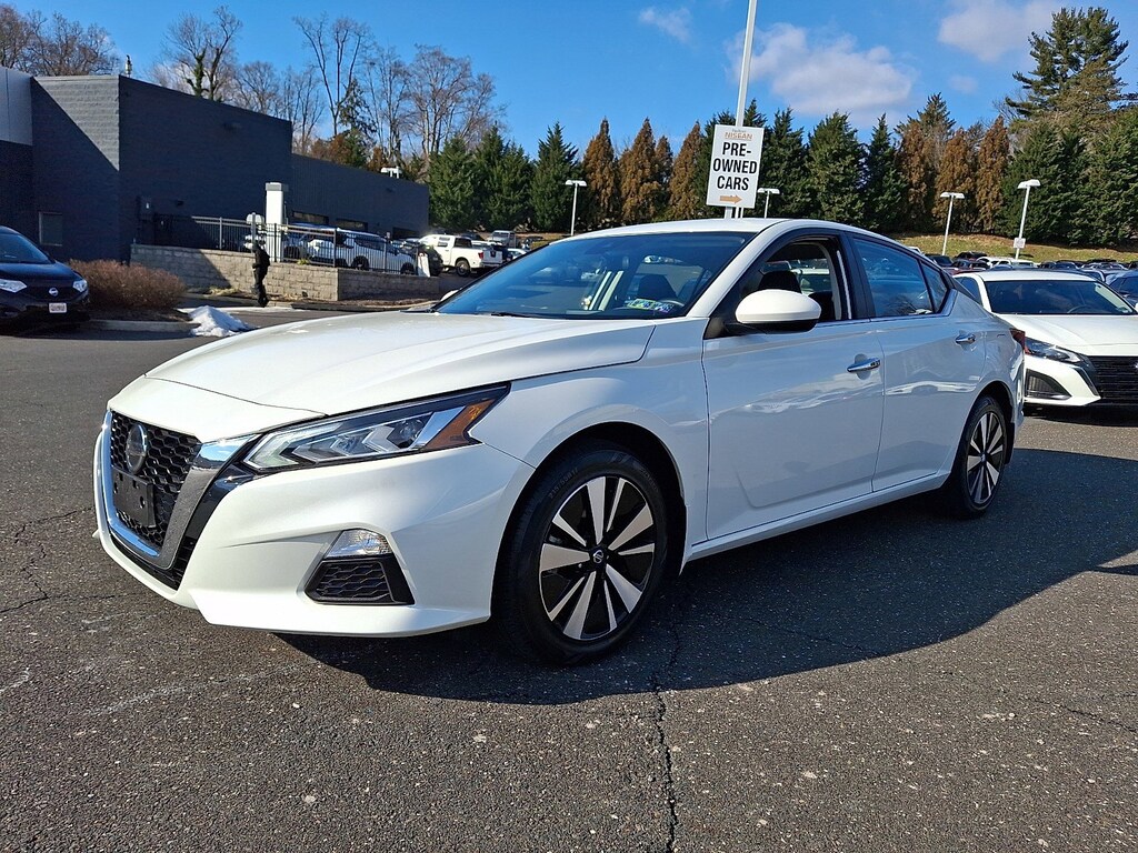 Certified 2022 Nissan Altima 2.5 SV Sedan