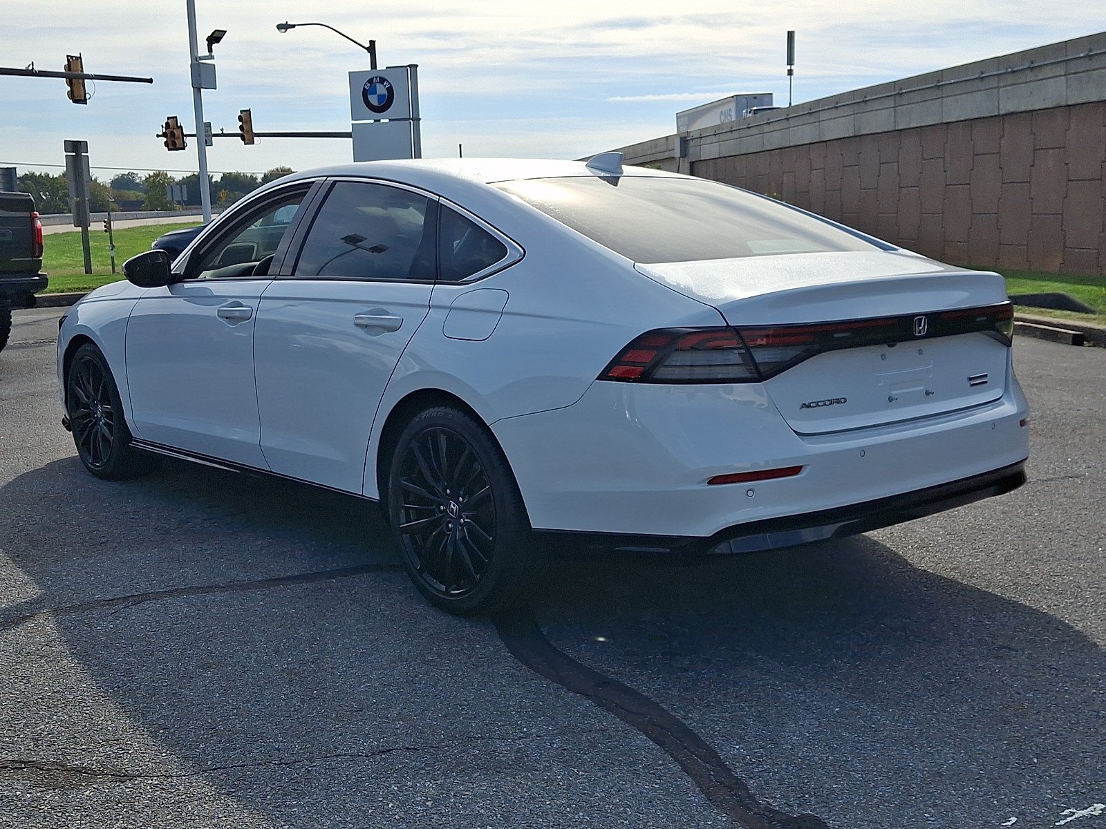 Used 2023 Honda Accord Hybrid Touring Sedan