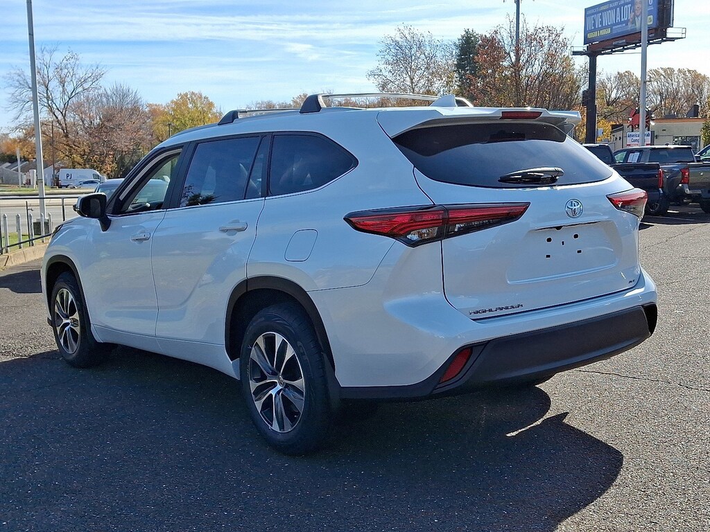 Certified 2023 Toyota Highlander XLE SUV