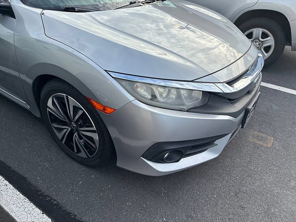 Used 2017 Honda Civic Sedan EX-T Sedan