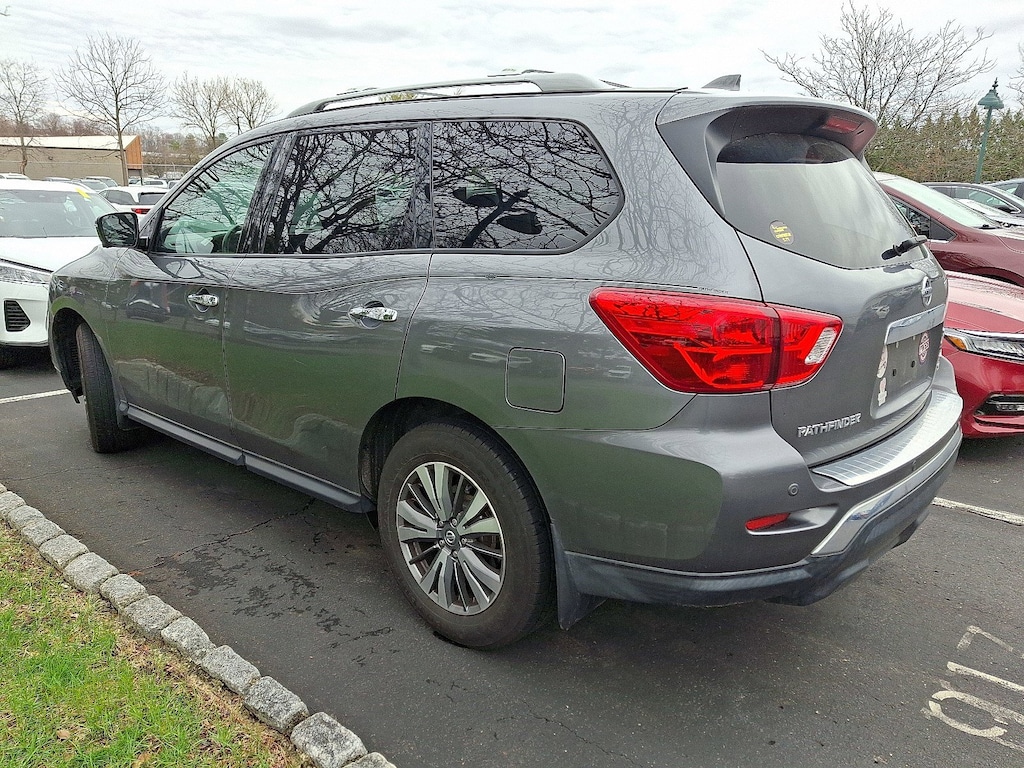 Used 2020 Nissan Pathfinder SL SUV