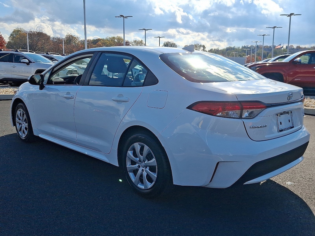 Certified 2022 Toyota Corolla LE Sedan
