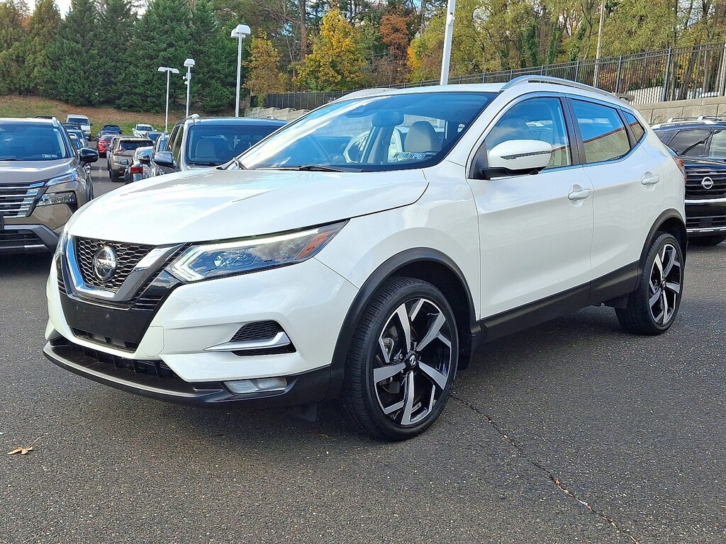 Certified 2022 Nissan Rogue Sport SL SUV