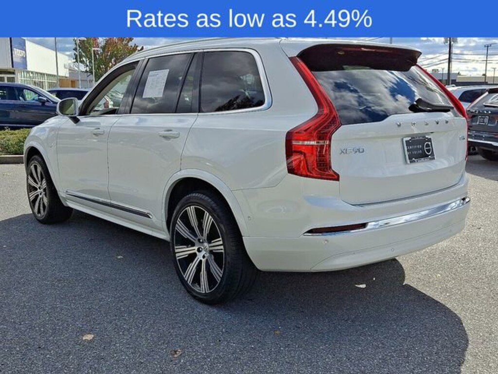 Certified 2025 Volvo XC90 Plug-In Hybrid Plus SUV