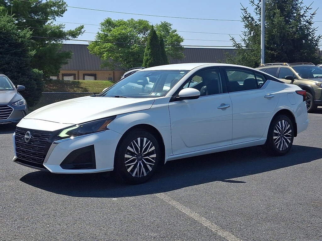 Certified 2023 Nissan Altima 2.5 SV Sedan
