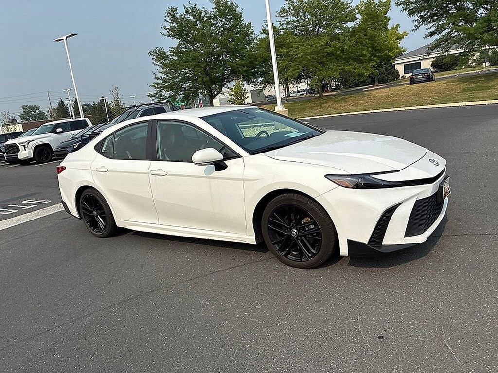 Certified 2025 Toyota Camry SE Sedan