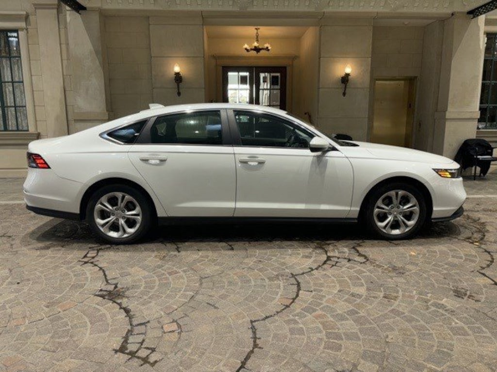 Certified 2023 Honda Accord Sedan LX Sedan