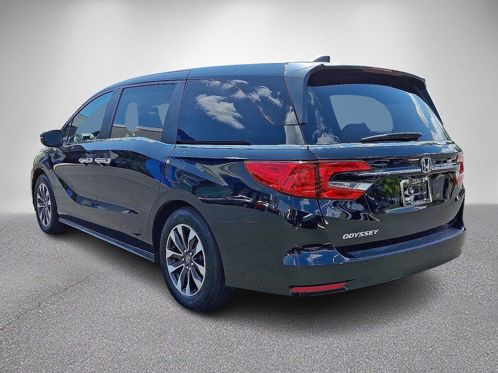 Used 2024 Honda Odyssey EX-L Van