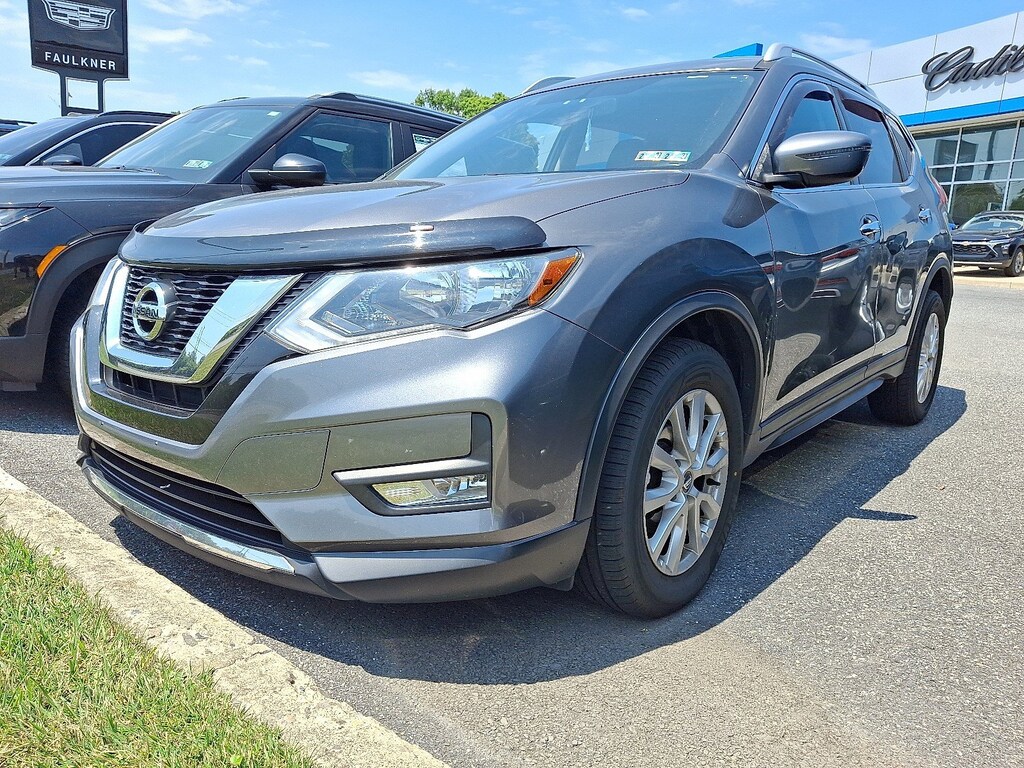 Certified 2017 Nissan Rogue SV SUV