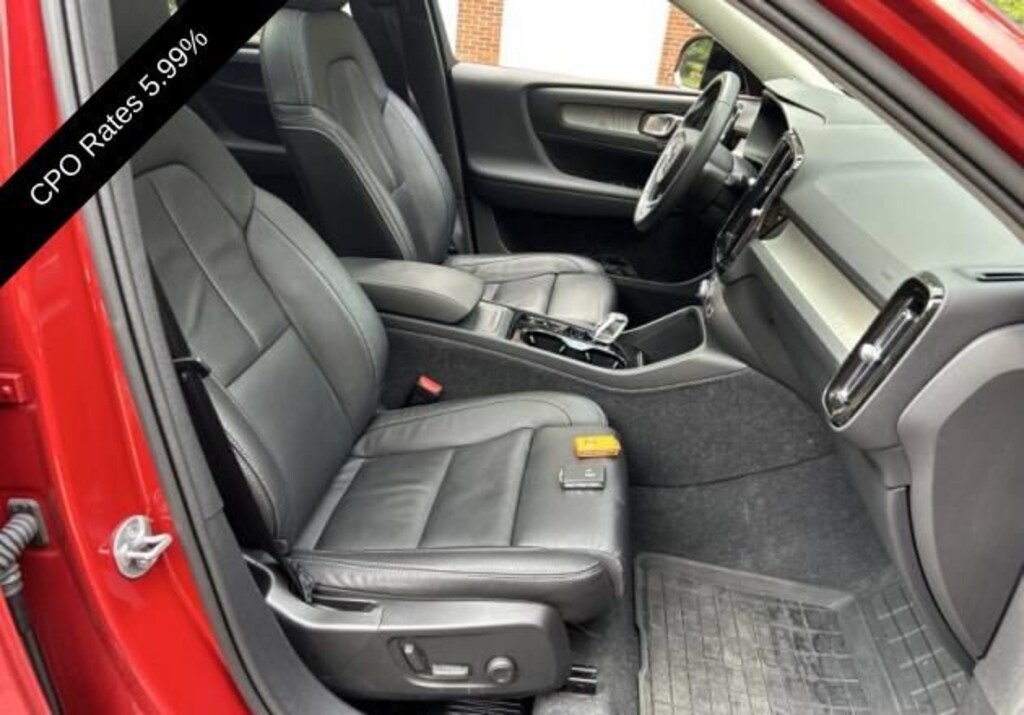 Certified 2023 Volvo XC40 Plus Dark Theme SUV