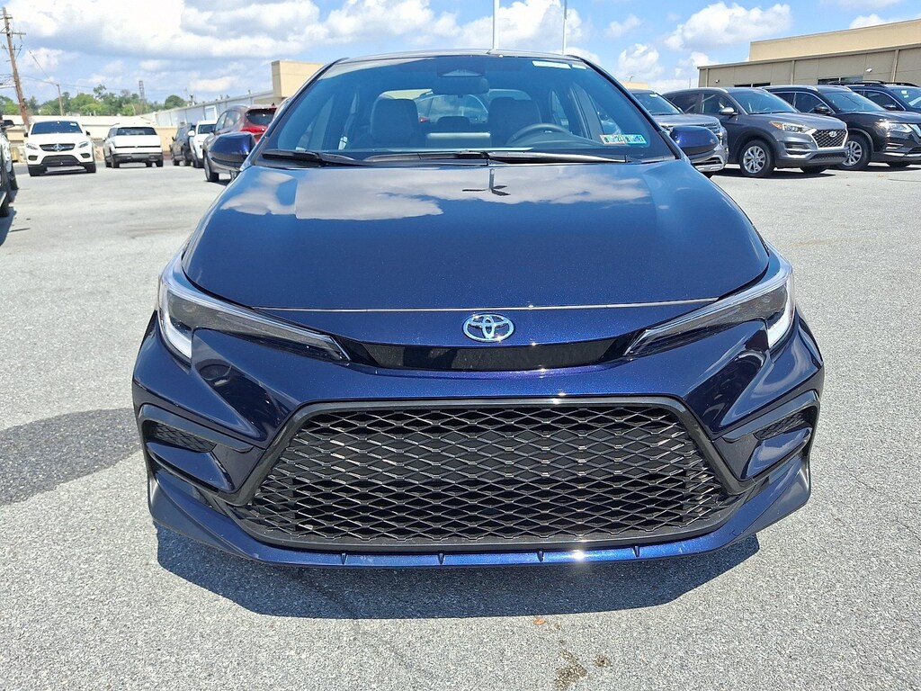 Used 2026 Toyota Corolla SE Sedan