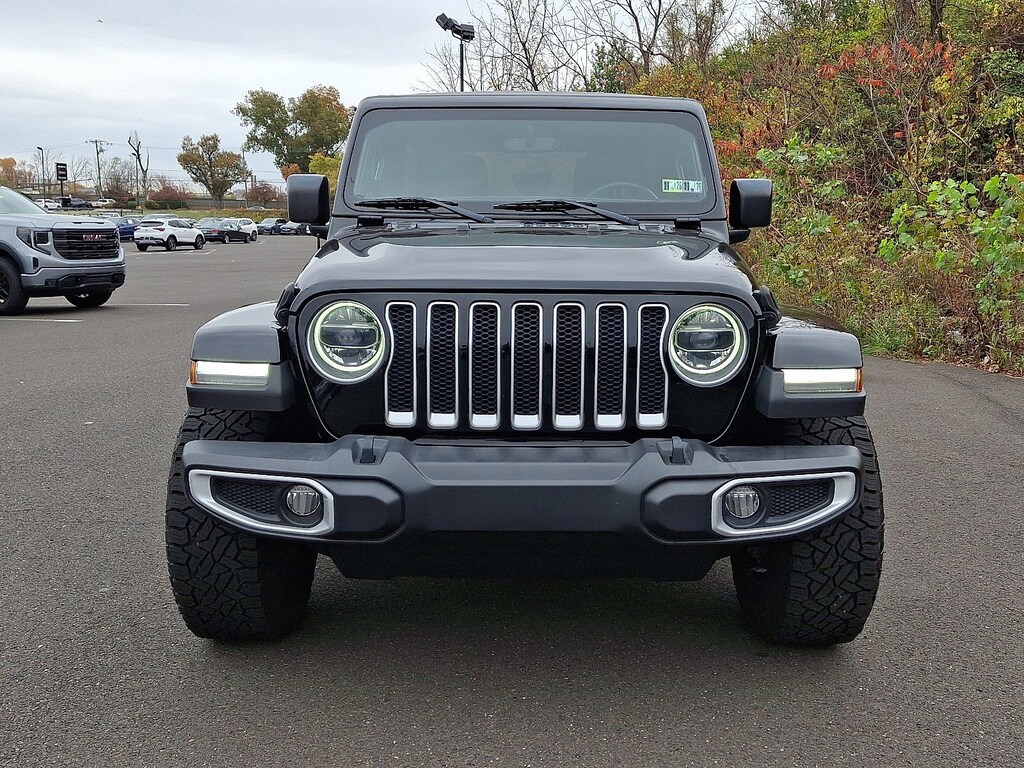 Used 2019 Jeep Wrangler Unlimited Sahara SUV