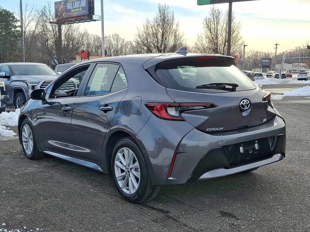 Certified 2025 Toyota Corolla Hatchback SE Hatchback
